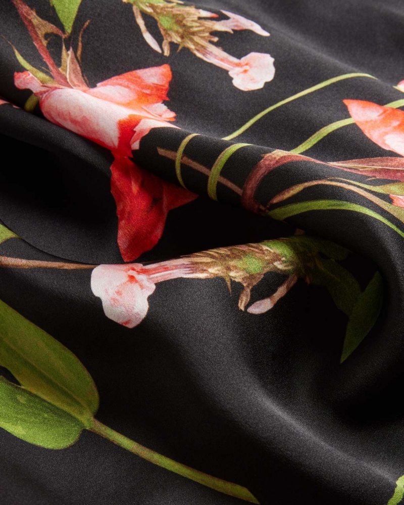 Ted Baker FIONAAS Floral Long Silk Scarf Negrii | 284TQXSKN