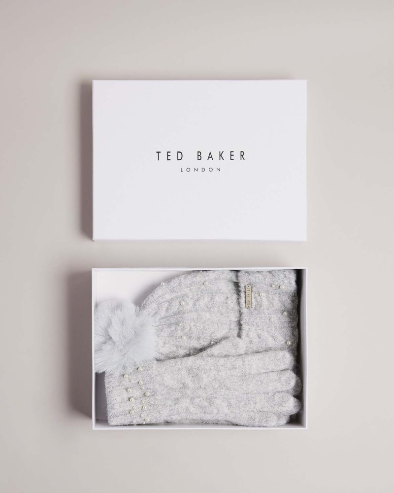 Ted Baker KERRIIE Bobble Hat And Glove Gift Set Gri | 423PLWJSD