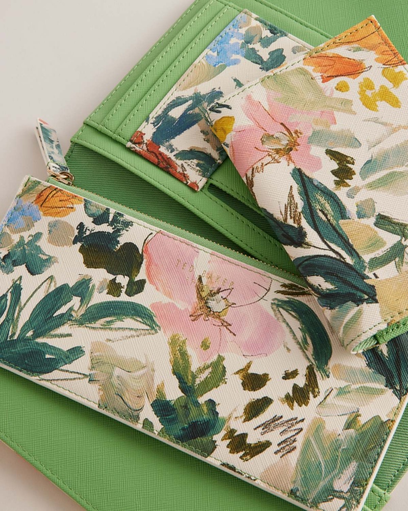 Ted Baker LETTAAS Floral Printed Travel Wallet Albi | 342JAGCKS