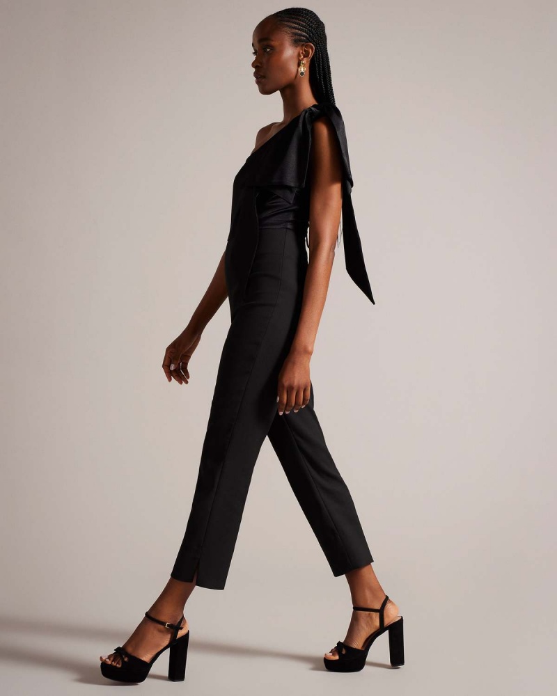 Ted Baker ORLIIE One Shoulder Jumpsuit with Giant Bow Detail Negrii | 017DOYCMS